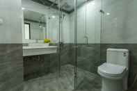 Toilet Kamar Alaya Serviced Apartment 8