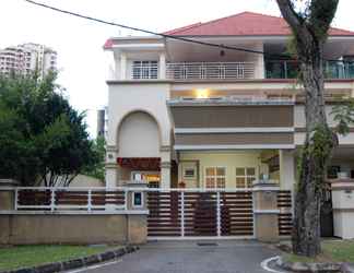 Exterior 2 iBook 2 Homestay 