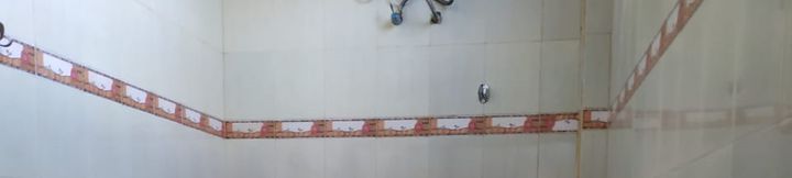 Toilet Kamar 4 Blessing Hotel Soe 