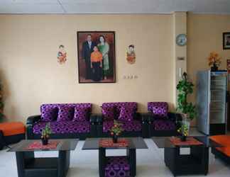 Lobby 2 Blessing Hotel Soe 