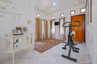 Fitness Center Homestay Jogokaryan Dekat Alun-Alun Kidul dan Malioboro by Simply Homy