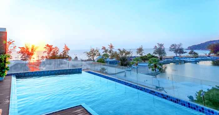 Kolam Renang Phoenix Hotel Karon Beach