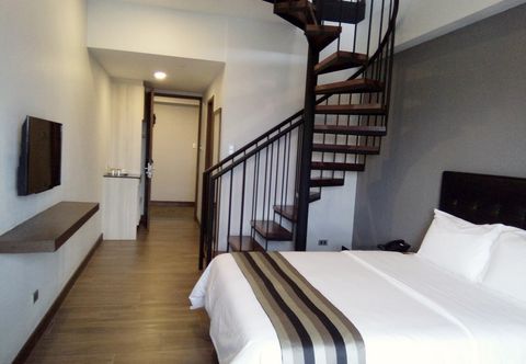 Bedroom Ritz Legarda