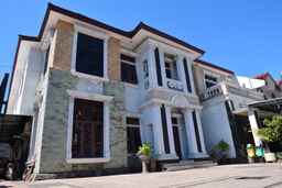 Puri Gajah Dompak , Rp 266.667