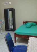 BEDROOM Putry Homestay Kupang 