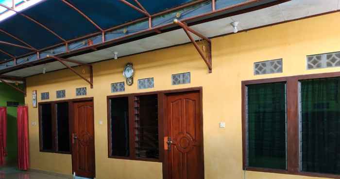 Exterior Jovita Homestay Kupang 