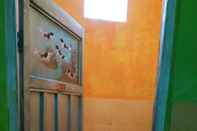 In-room Bathroom Jovita Homestay Kupang 