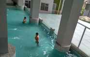 Swimming Pool 4 Azhimah Rooms At Jatinangor Near IPDN