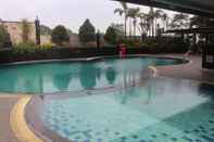 Swimming Pool Grand Setiabudi Apartment Syariah by Budiyana