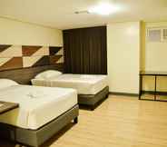 Bangunan 3 Travelite Hotel Legarda