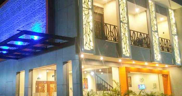 Luar Bangunan Orlando inn