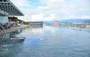 Swimming Pool 3 KL Skyline Hostel & Rooftop Infinity Skypool