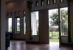 Lobby 2 Villa Pring Lima