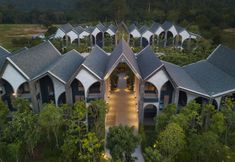 Exterior 3 Hotel Labaris Khao Yai