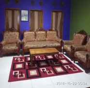 Lobby 4 Full House at Samara Homestay (3 Bedrooms)