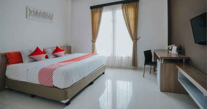 Kamar Tidur OYO 690 The 1061 Hom Syariah Near RSI Hidayatullah