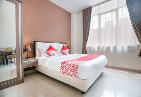 침실 OYO 3698 Koen View