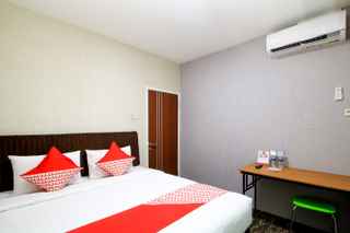 Super OYO 217 A1 Hotel, Rp 326.798