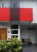 EXTERIOR_BUILDING Cozy Room at Wisma Andany Jepara