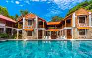 Hồ bơi 2 Old Town Resort Phu Quoc