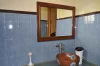 Toilet Kamar Wayn Zen Rose Cabin