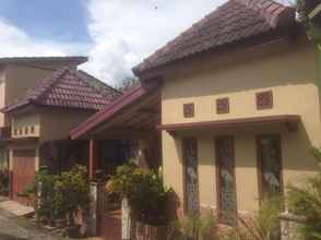 Bên ngoài 4 Full House 2 Bedroom at Garuda 2 Guest House Magelang