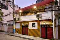 ภายนอกอาคาร Poblacion Makati House