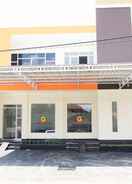 EXTERIOR_BUILDING Gorontalo Inn Hotel