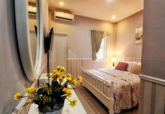 Bedroom 7 Omah Madam Bed and Breakfast