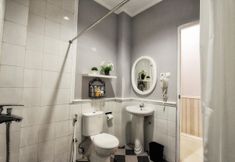 In-room Bathroom 5 Omah Madam Bed and Breakfast