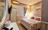 Kamar Tidur 6 Omah Madam Bed and Breakfast