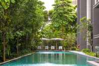 Swimming Pool Fraser Residence Orchard, Singapore