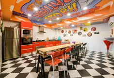 レストラン 3 The Pattaya Story Poshtel