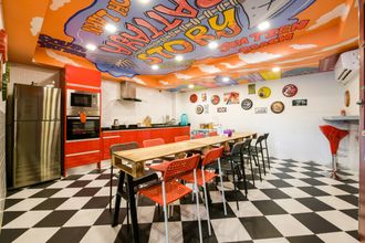 レストラン 4 The Pattaya Story Poshtel