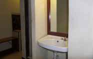 Toilet Kamar 7 Villa Anna