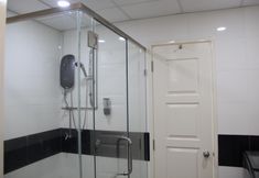 In-room Bathroom 7 Mansion One by Sky Hive