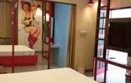In-room Bathroom 7 Pondok Sunter Indah
