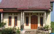 Exterior 2 Homestay Family Ciletuh by Bangbang