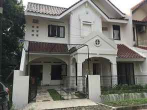 Luar Bangunan 4 Neng's Homestay Syariah