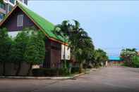 Luar Bangunan Golden Place Guesthouse