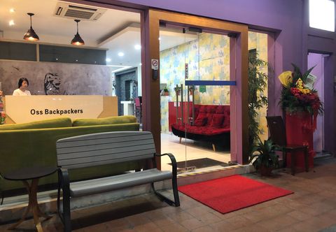Bên ngoài OSS Backpackers Hostel @ Lavender