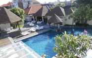Swimming Pool 2 Agung Putra Hotels & Apartments