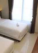 BEDROOM RedDoorz Plus near Lippo Mall Kemang 2