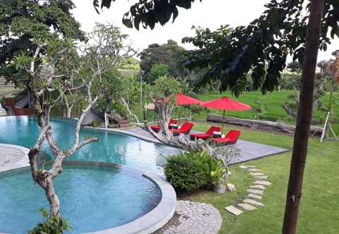 Swimming Pool Taulan Villa by Social Hideout Bali