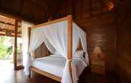 Kamar Tidur 2 Taulan Villa by Social Hideout Bali