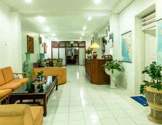 Lobby 2 Kartini Hotel