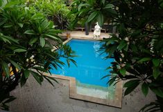Swimming Pool 2 Kerti Beach Bungalow and Restaurant