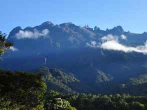 Bangunan 4 D'Villa Rina Ria Lodge 