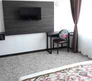 Bedroom 3 Gateway To Kota Samarahan education hub Sama Jaya ind centre classic 30BR by Natol Traveller & Business Inn