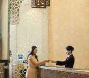 Lobby 4 Hotel Santika Gresik